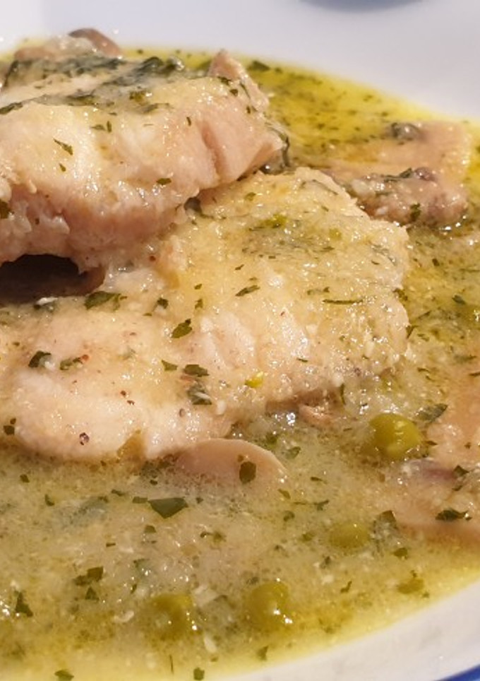 Una foto de Cazón en salsa