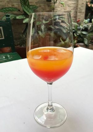Una foto de Cóctel de naranja