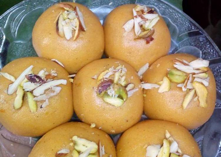 Besan Ke Laddu 😋😋👌💗🥰