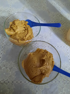Una foto de Helado light de dulce de leche