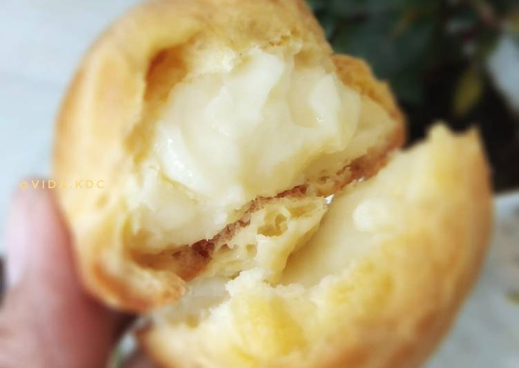 Choux puffs vanila