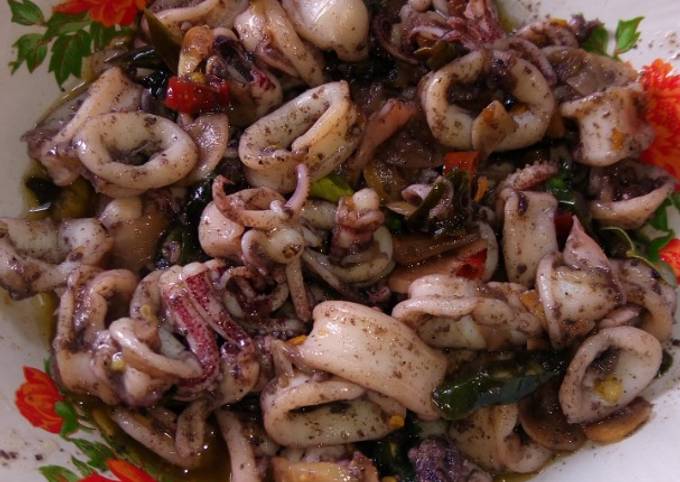 Resep Cumi lombok ijo oleh Mama Uncrud - Cookpad