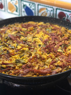 Una foto de Paella de foie y pato