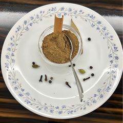A picture of Homemade Garam Masala.