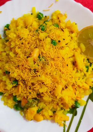 A picture of Kande Pohe👩🍳.