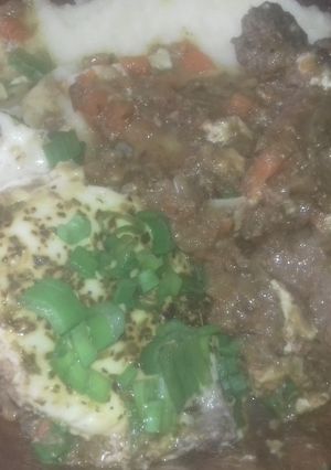 Una foto de Hìgado a la Criolla Con Puré 😉