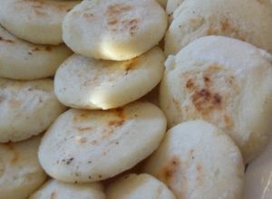 Una foto de Arepa 🇻🇪 asada