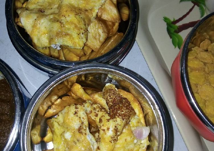 Recipe: Perfect Fried potatoes chips with egg