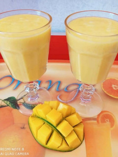 ম্যাংগো মিল্ক শেক 🙂 রেসিপির প্রধান ছবি