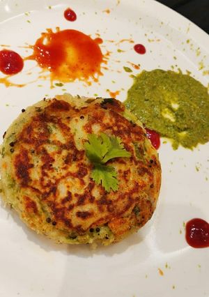 A picture of Pan roast Idli.