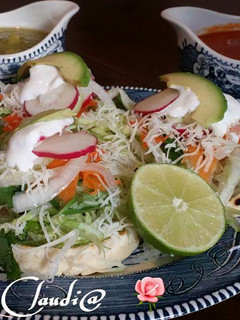 Una foto de Gorditas o sopes de carne deshebrada🌹