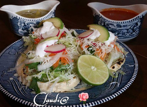 Una foto de Gorditas o sopes de carne deshebrada🌹