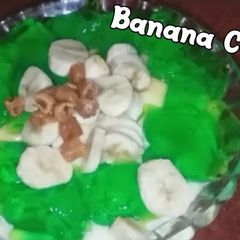 A picture of Banana Custard Trifle Recipe | Sweet Dessert Recipe | Banana Dessert By Khaane Mein Maza.