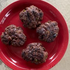 A picture of Bacon Bits Burgers.