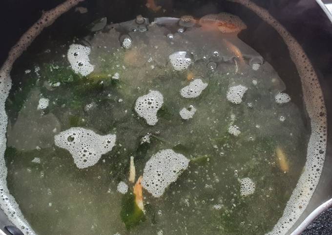 Cara Membuat Sup rumput laut (miyeok guk) yang Menggugah Selera