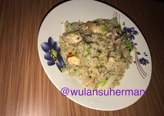 Resep Nasi goreng seafood Anti Gagal