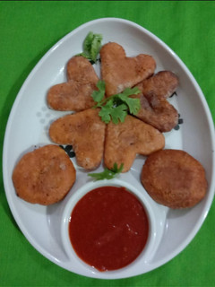 ફરાળી કટલેટ (farali cutlet recipe in gujarati) રેસીપી મુખ્ય ફોટો