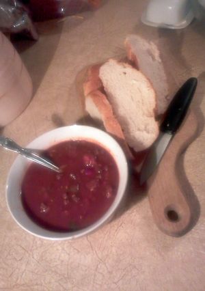 A picture of Juicee's hearty chili.