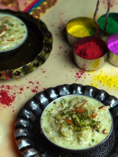 लौकी की खीर (lauki ki kheer recipe in Hindi) रेसिपी मुख्य फोटो