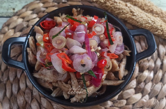 Cara Gampang Membuat Ayam Suwir Sambal Matah Bahan Sederhana