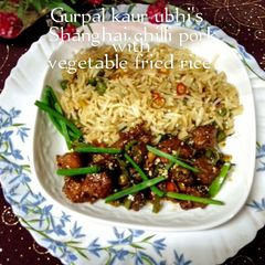 A picture of Shanghai chilli pork with vegetable fried rice 🐖🍚.