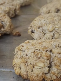 Una foto de Galletitas de granola y fruta