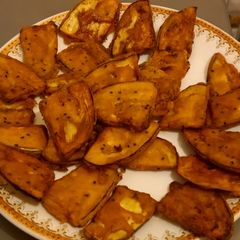 A picture of Brinjal fry.