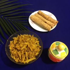 A picture of Bengali Aloo Pyaaz Chocchori.