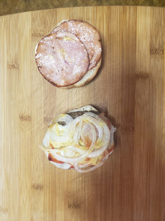 A picture of Bacon burger.