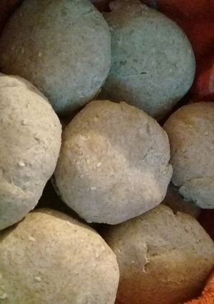 Una foto de Bollitos  de harina integral para preparar en horno eléctrico