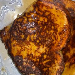 A picture of French Toast.