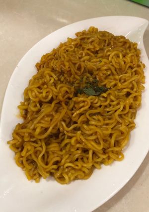 صورة لوصفة اندومي بدبس الرمان 🥢🍽