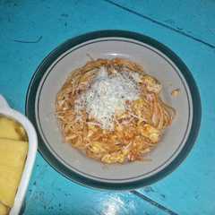 รูปของ Spaghetti telur orak arik pedas ala anak kos 😉