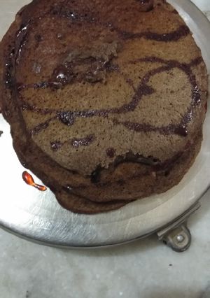 ચોકલેટ પેનકેક(chocolate pancake recipe in gujarati) રેસીપી મુખ્ય ફોટો