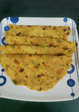 A picture of Pumpkin paratha.