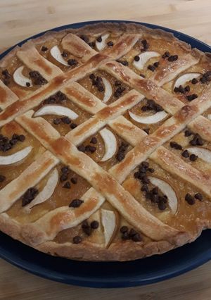 Foto di Crostata pere e gocce di cioccolata