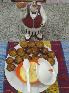 Una foto de ***Croquetas de Atún con Salsa Tártara***