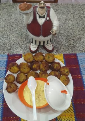 Una foto de ***Croquetas de Atún con Salsa Tártara***