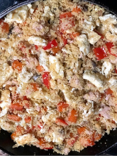 Una foto de Couscous con atún y verduras