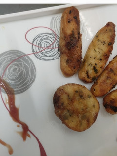 क्रिस्पी आलू सूजी फिंगर (Crispy aloo suji finger recipe in hindi) रेसिपी मुख्य फोटो