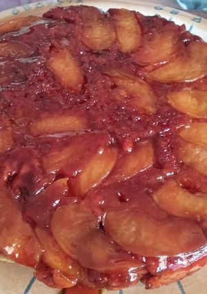 Une photo de Gâteau aux pommes caramélisées (vegan)
