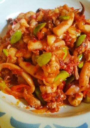 Foto resep Cumi iris petai bumbu merah