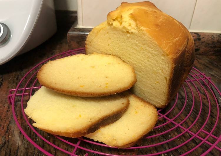 Brioche de naranja sin gluten y sin lactosa en panificadora