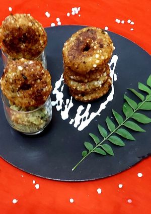 A picture of Potato Sago Vada with Raw mango chutney.