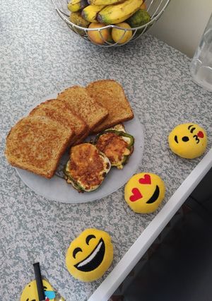 A picture of Capsicum fried egg.