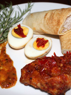 Foto resep Ayam Bakar Bumbu Sambal Terasi dan Nasi Rempah Tortilla