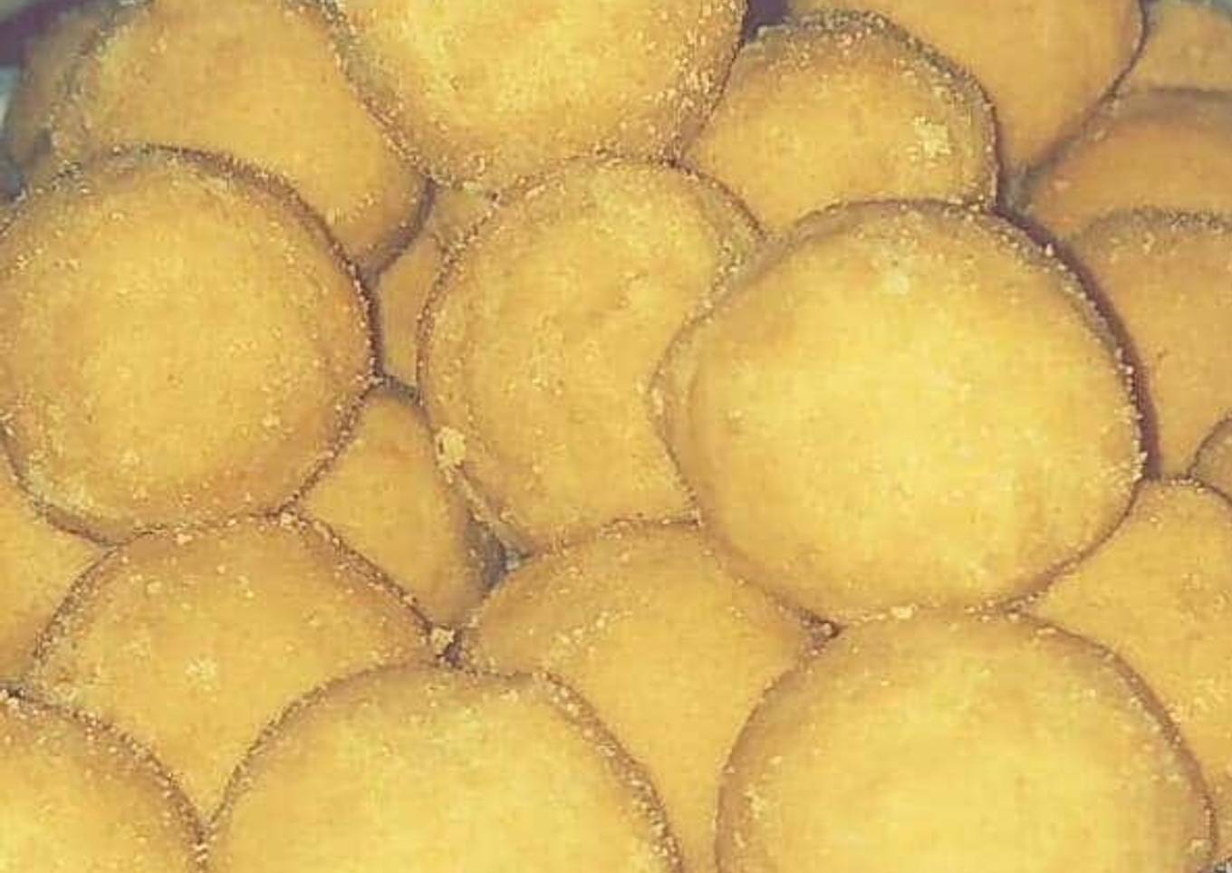 Besan ke laddoo