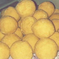 Besan ke laddoo A picture of Besan ke laddoo.