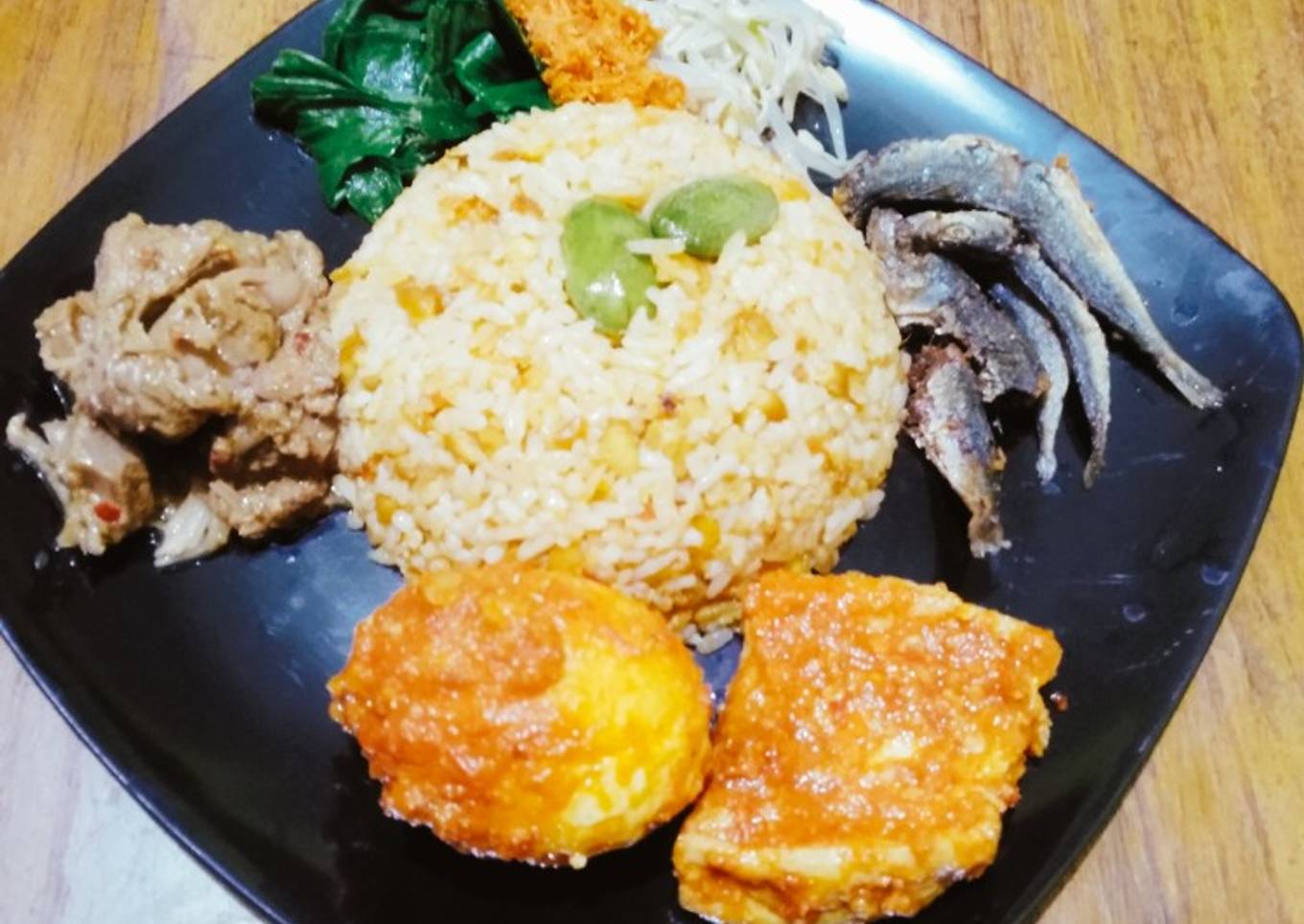 Nasi tutug tempe
