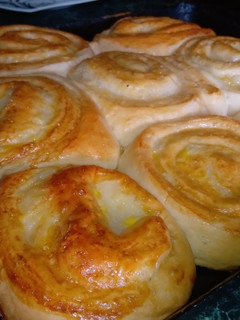 Una foto de Pancitos con Crema Pastelera
